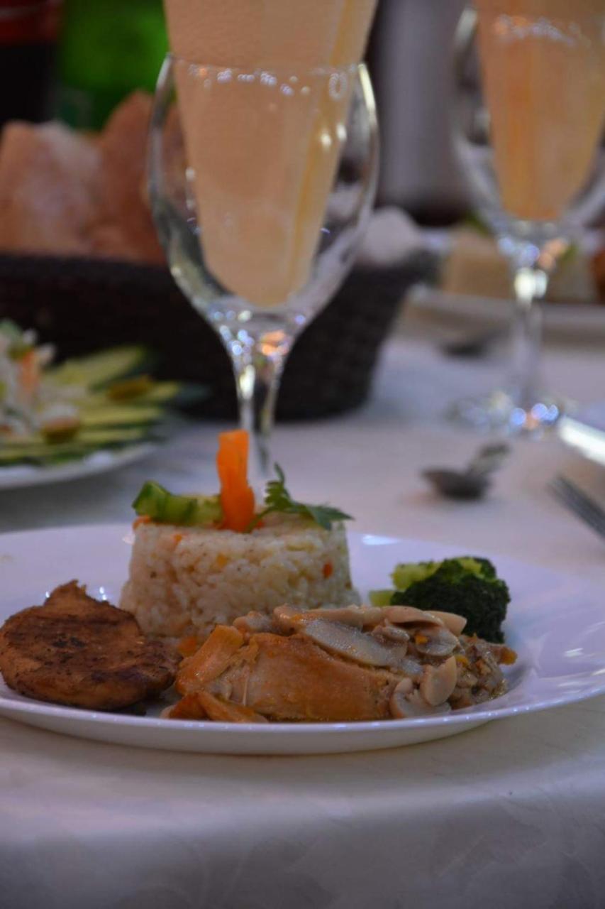 Hotel Nar Gevgelija Ngoại thất bức ảnh