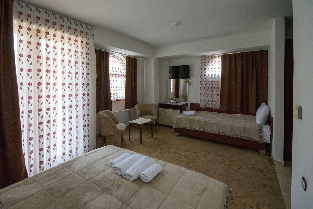 Hotel Nar Gevgelija Ngoại thất bức ảnh