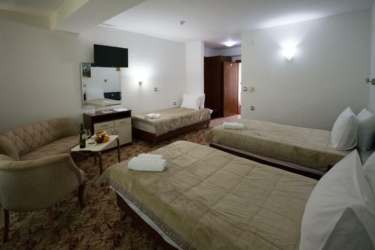 Hotel Nar Gevgelija Ngoại thất bức ảnh