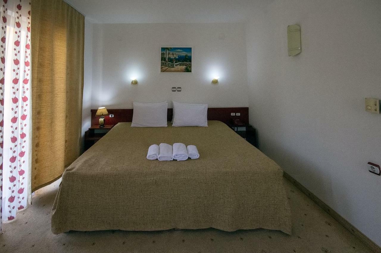 Hotel Nar Gevgelija Ngoại thất bức ảnh